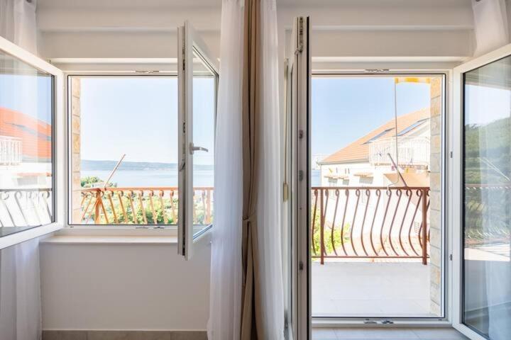Villa La Domazet Podstrana Ngoại thất bức ảnh